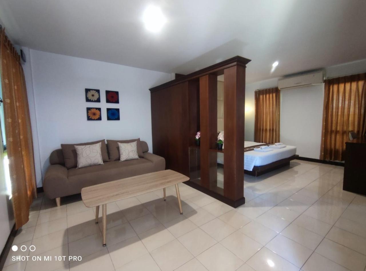 Areena Resort And Hotel Uttaradit Buitenkant foto