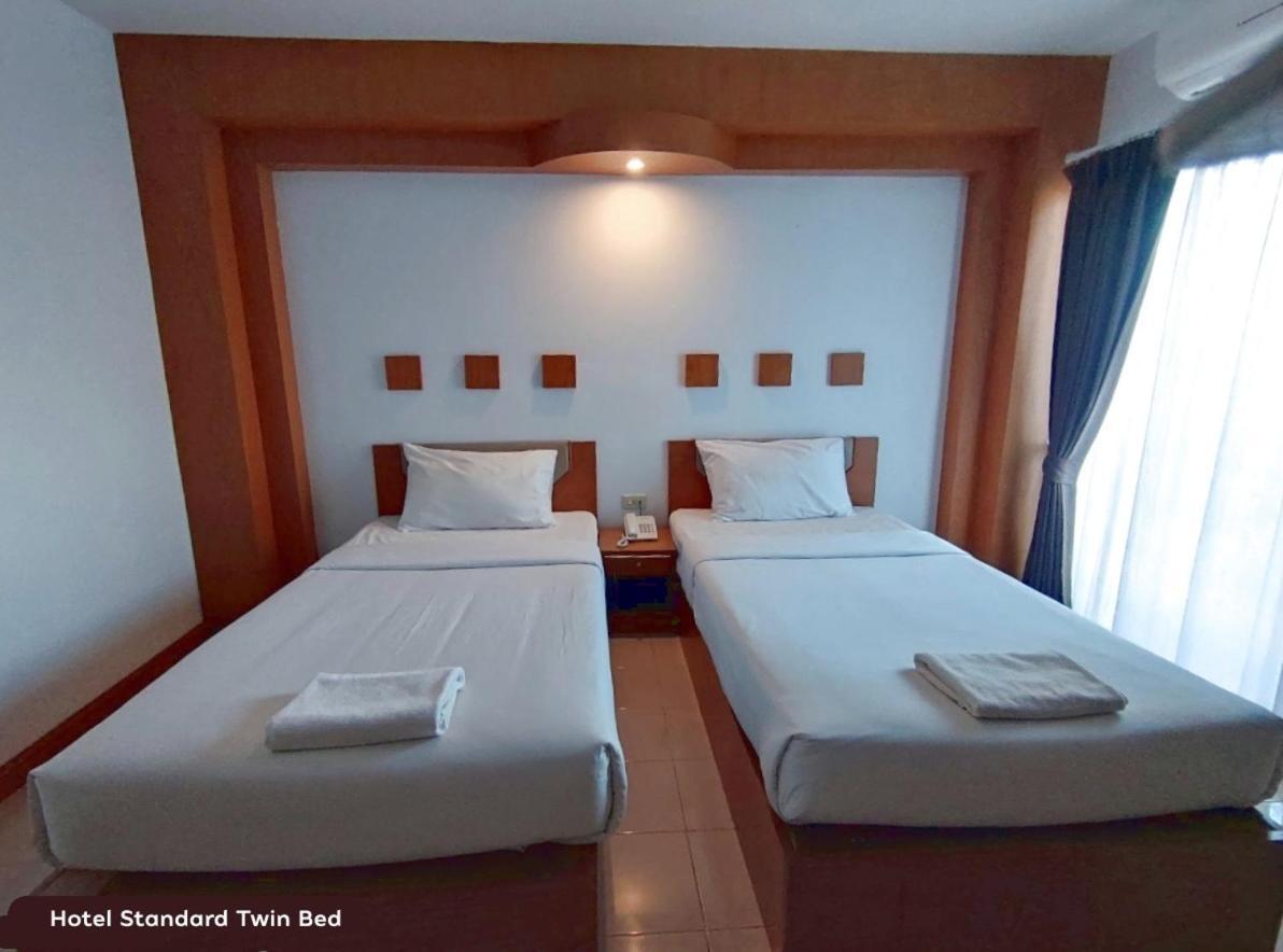 Areena Resort And Hotel Uttaradit Buitenkant foto